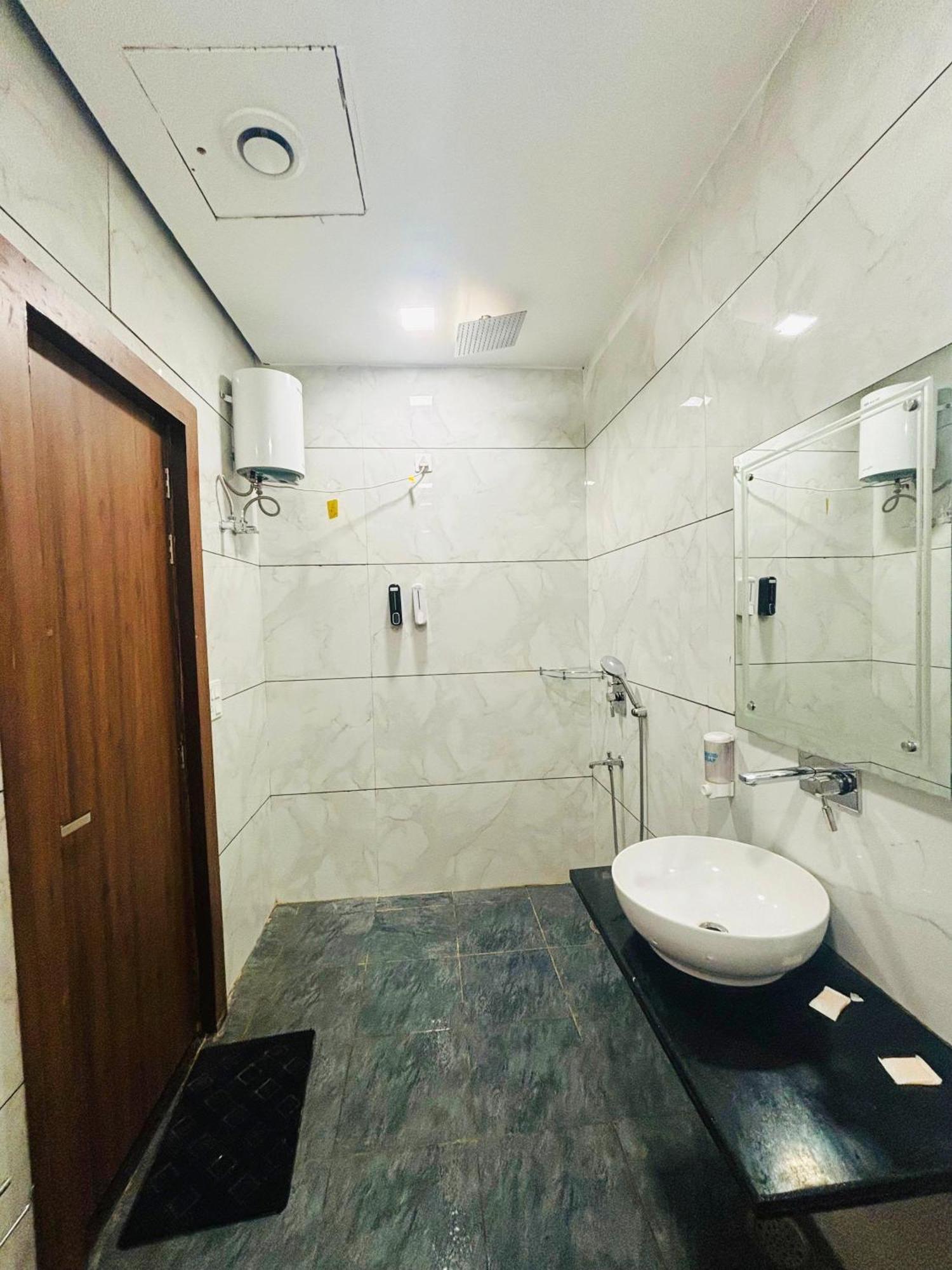 Hotel Amar Vilas & Resort Bharatpur Exterior foto